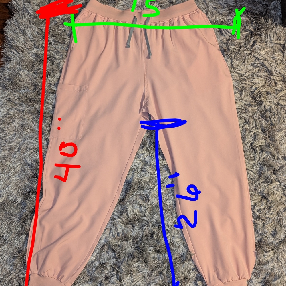 Pink Scrub Set with Pockets - Picture 12 of 13